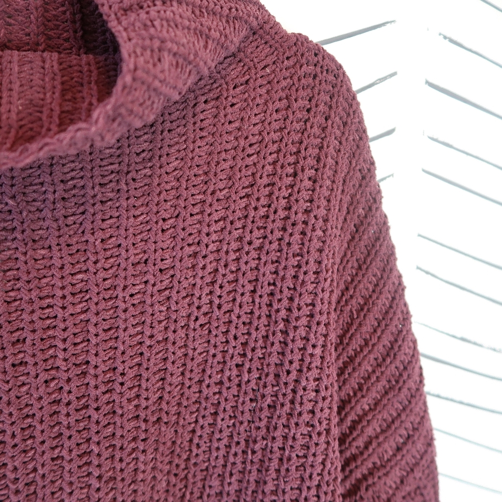 Oversized Aerie Sweater - Picture 2 of 4